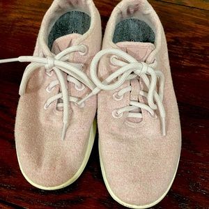 RARE Pink tuke dusk Allbirds wool runners W size 8